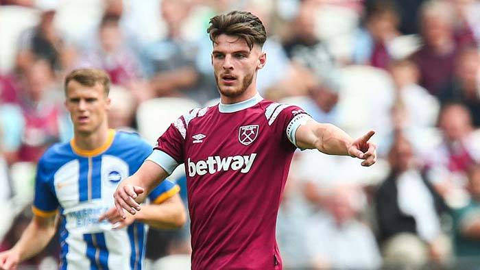 快攻从后场发起一气呵成