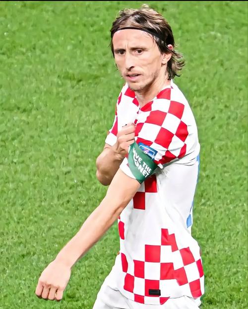 库杜斯：我的偶像是奥科查；我非常钦佩孙兴慜，他是一个榜样