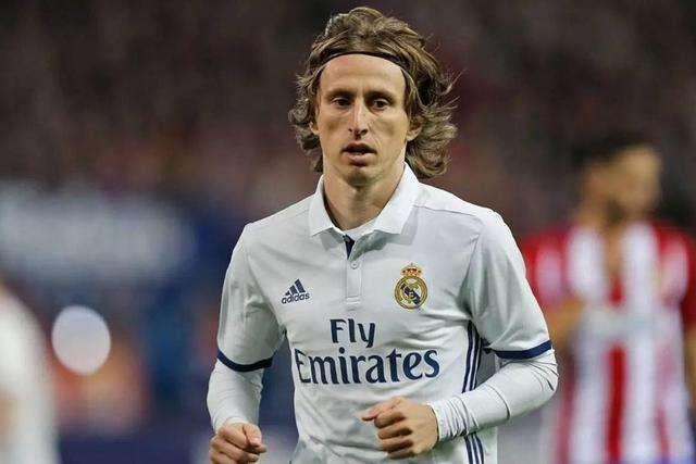 上游新闻：冲超决战，超1500名重庆球迷将在客场为铜梁龙助威